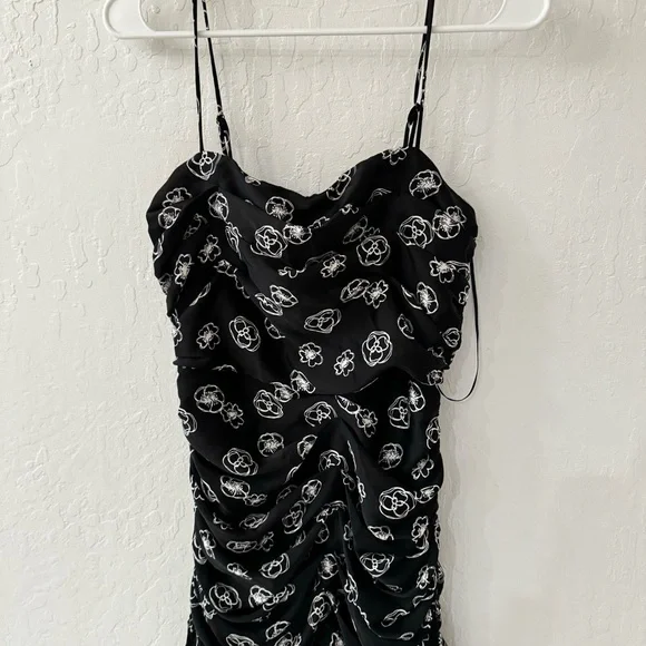 Lush Black White Floral Print Cami Ruched Flutter Mini Dress S - Picture 3 of 12